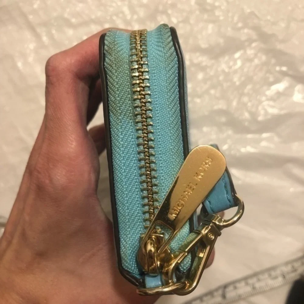 Michael kors blue leather clutch wristlet wallet bag